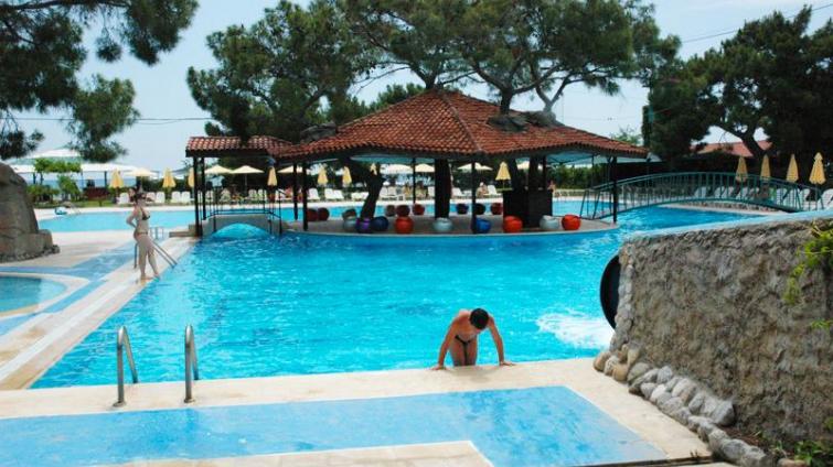 LE CHATEAU DE PRESTIGE RESORT 