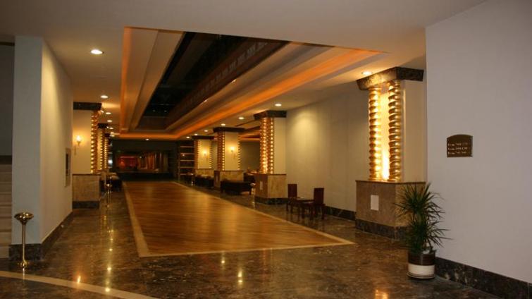 LE CHATEAU DE PRESTIGE RESORT 