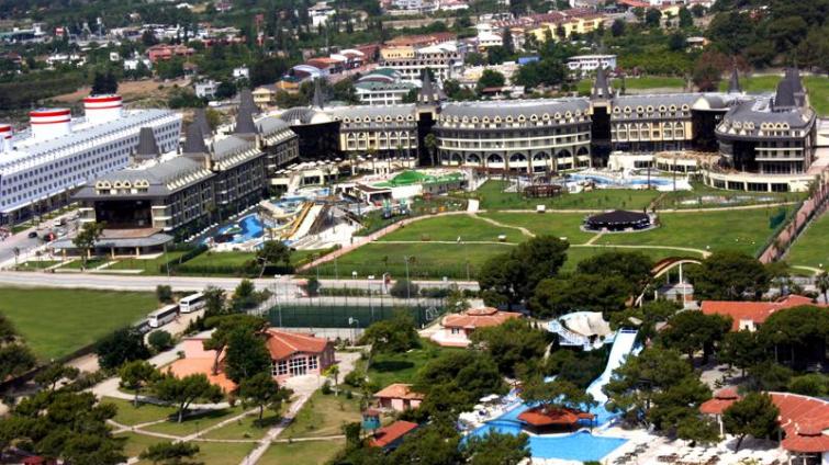 LE CHATEAU DE PRESTIGE RESORT 
