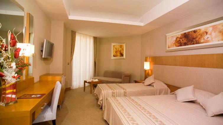 LE CHATEAU DE PRESTIGE RESORT 