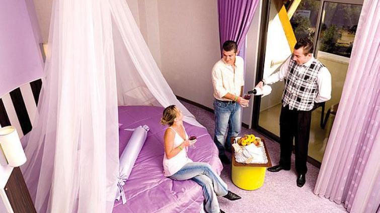 KEMER REACH HOTEL