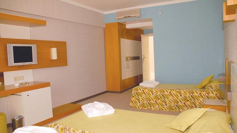 KEMER REACH HOTEL