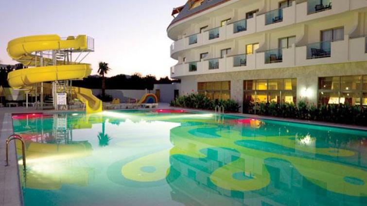 KEMER REACH HOTEL