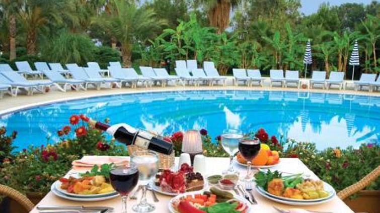 JUSTiNiANO WiSH GRAND KEMER