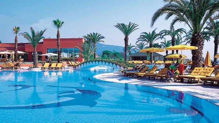 FANTASiA DELUXE HOTEL