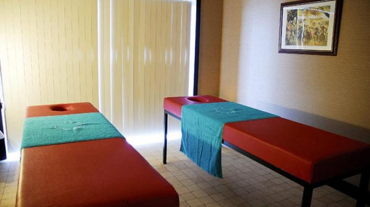 CHARiSMA DELUXE HOTEL