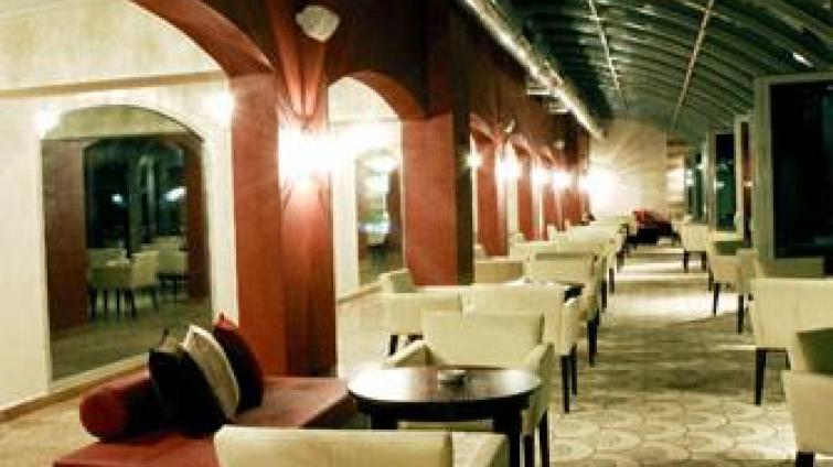 CHARiSMA DELUXE HOTEL