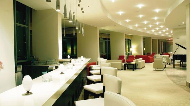 CHARiSMA DELUXE HOTEL