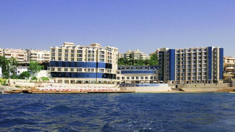 CHARiSMA DELUXE HOTEL