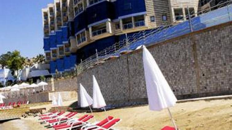CHARiSMA DELUXE HOTEL