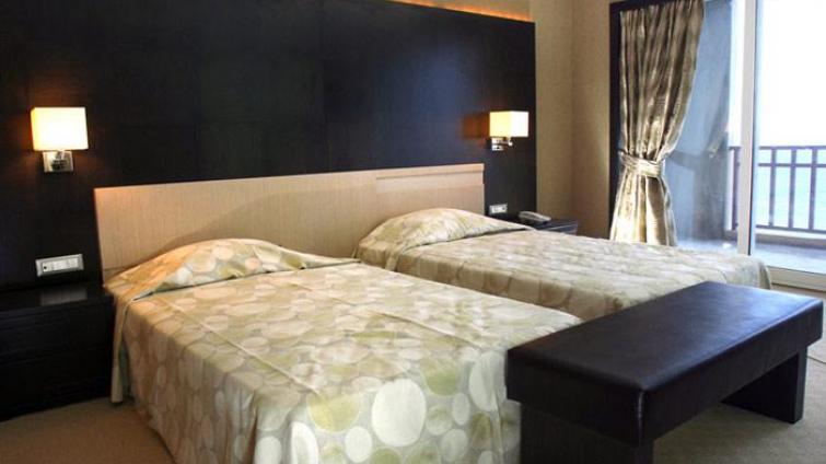 CHARiSMA DELUXE HOTEL