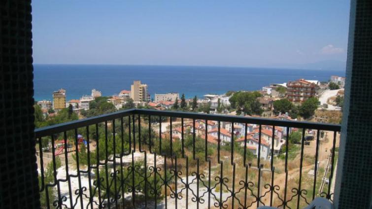 ŞADIRVAN FAMiLY SUiTE