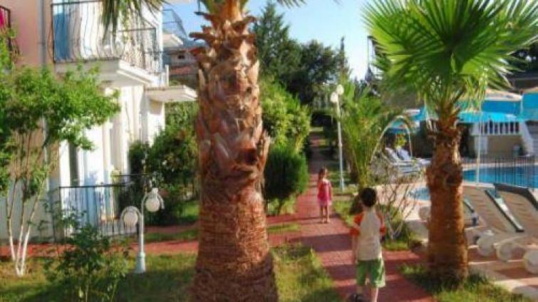 LYKiA WORLD ÖLÜDENİZ