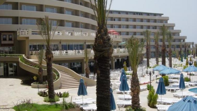 PEMAR BEACH RESORT HOTEL
