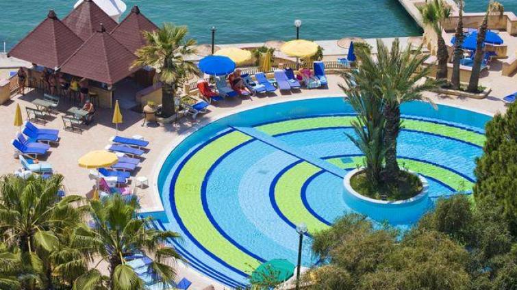 FANTASiA DE LUXE HOTEL KUŞADASI