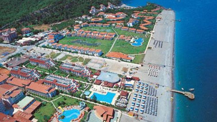 SAiLORS BEACH CLUB HOTEL