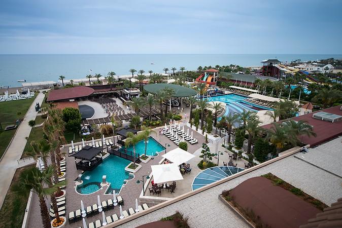 CRYSTAL HOTELS FAMiLY RESORT & SPA