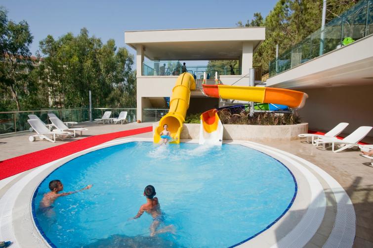 CRYSTAL SUNRİSE QUEEN LUXURY RESORT & SPA 