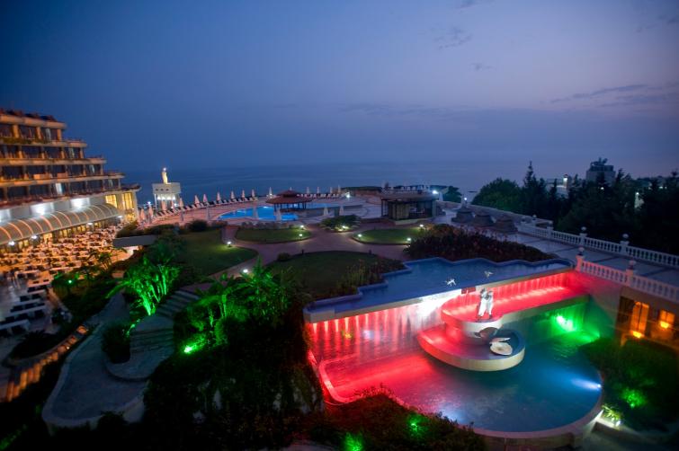 CRYSTAL SUNRİSE QUEEN LUXURY RESORT & SPA 