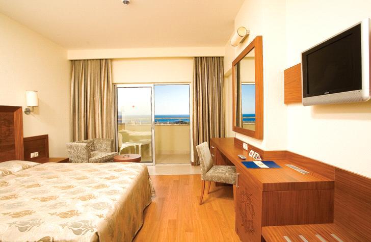 AMELİA BEACH RESORT & SPA 