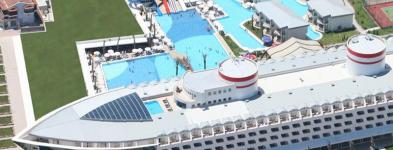 QUEEN ELiZABETH SUiTE HOTEL