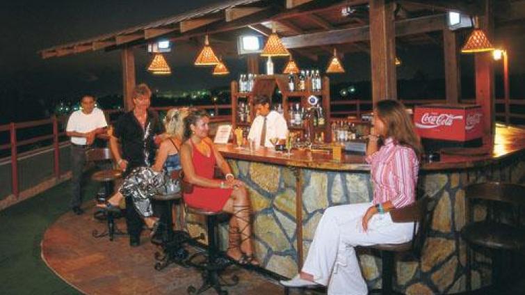 ARINNA HOTEL 